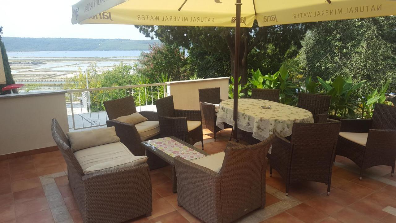 Rooms And Apartments Roza Portoroz Bagian luar foto