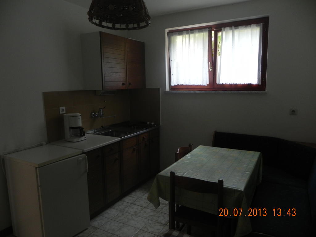 Rooms And Apartments Roza Portoroz Bagian luar foto