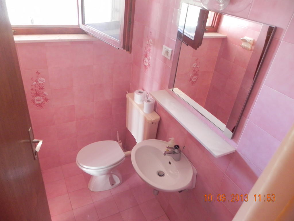 Rooms And Apartments Roza Portoroz Bagian luar foto